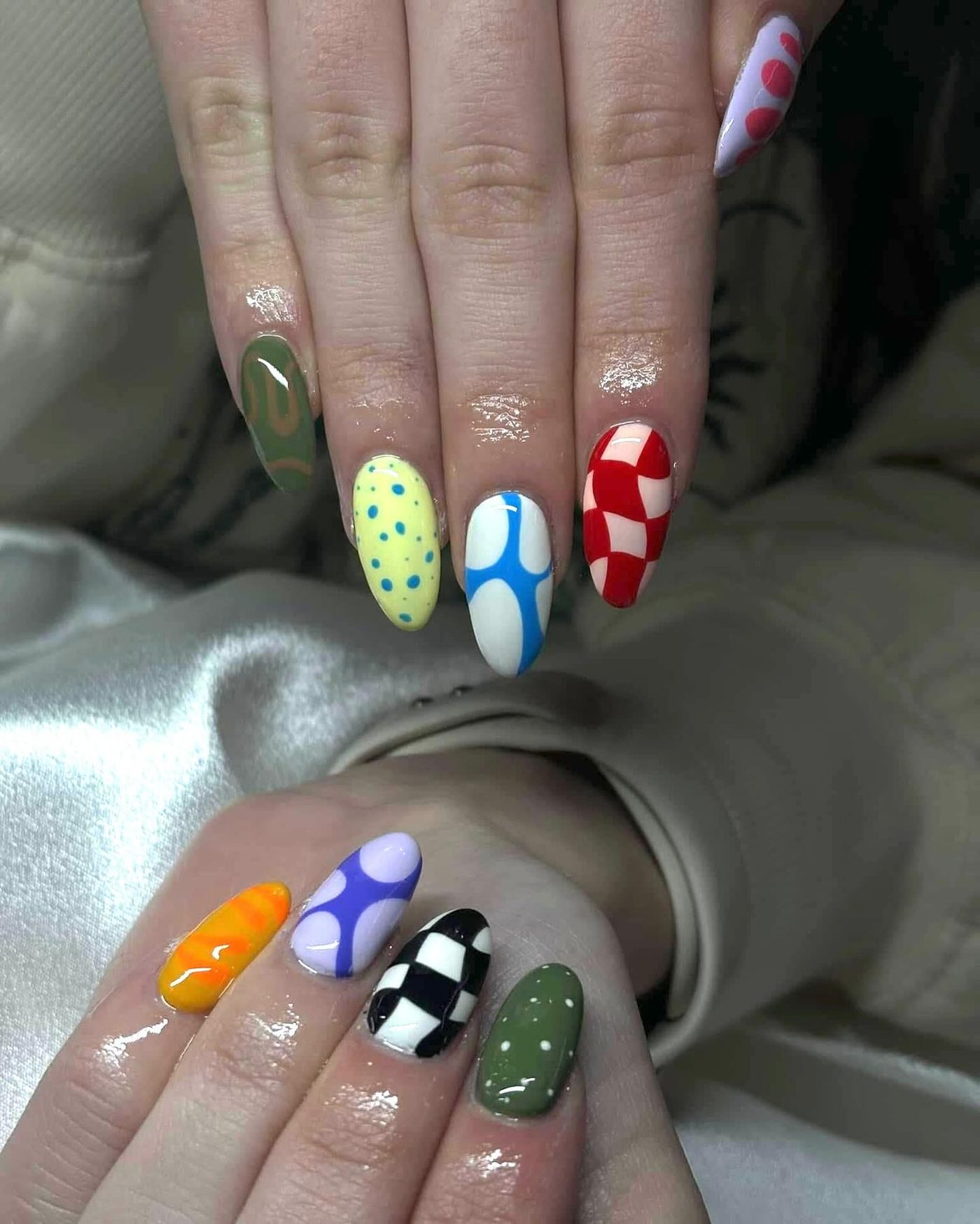 Mismatched abstract color nail art